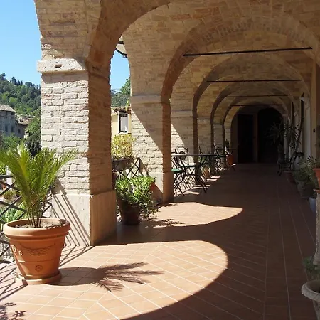 Antico Borgo Piceno Bed & Breakfast 4*